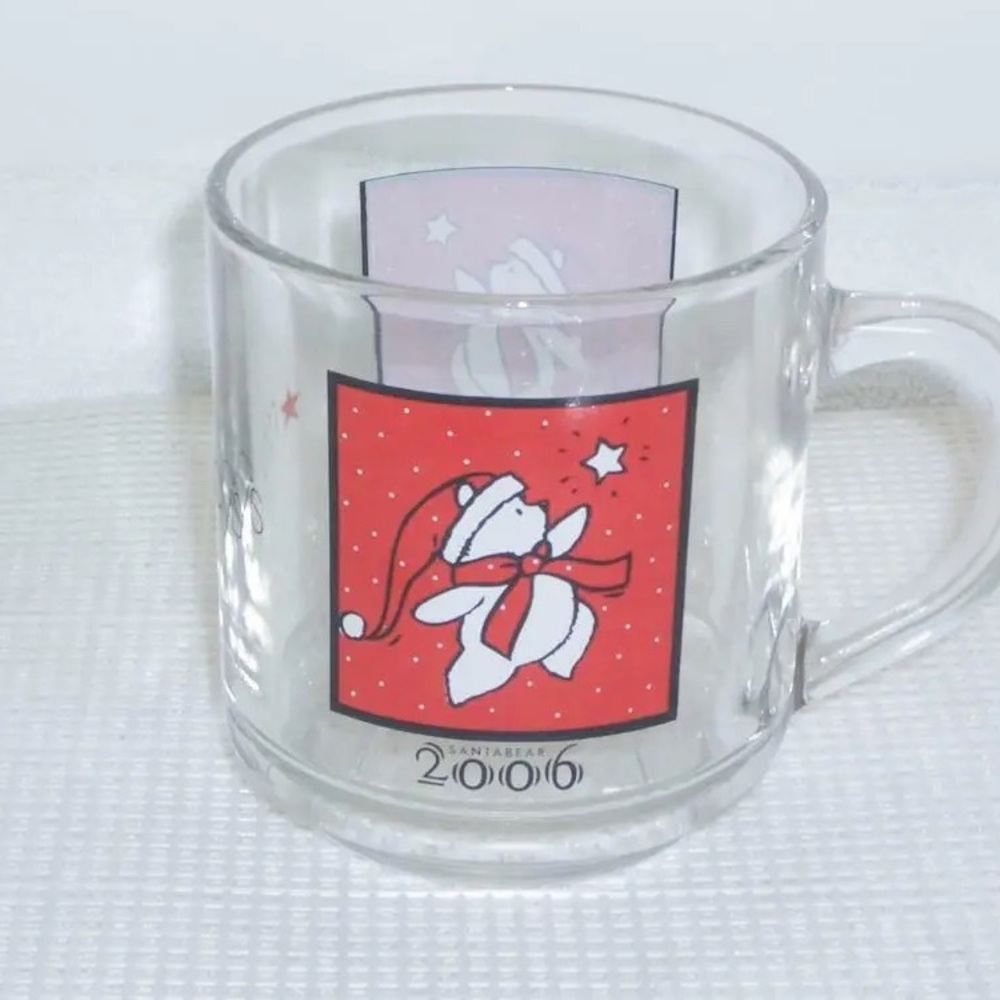 2006 Walnut Room collectible glass mug